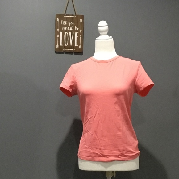 Apt. 9 Tops - Apt 9 Coral Stretch T-shirt